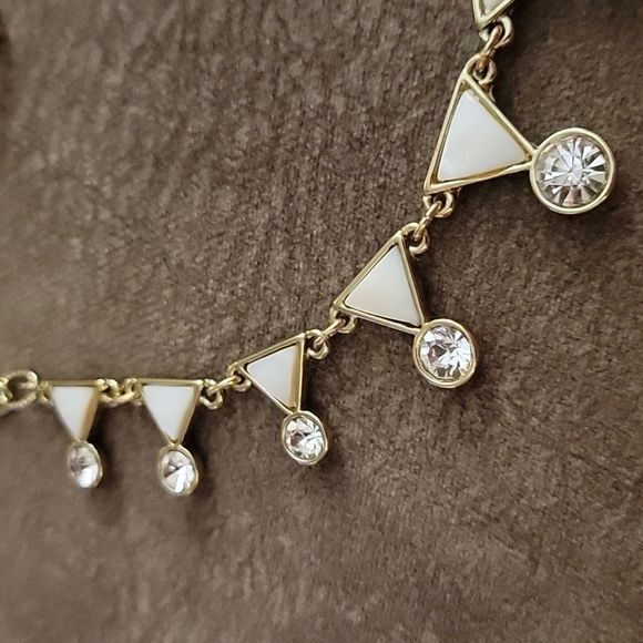 3/$30 Vtg Art Deco White Triangle Rhinestone Chain Necklace - Picture 3 of 7